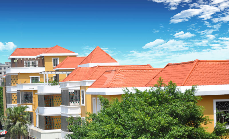 平改坡樹脂瓦工程，合成樹脂瓦輕質(zhì)高強(qiáng)，穩(wěn)固無(wú)憂提升城市整體面貌