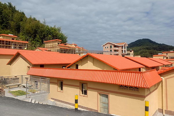 農村建房選擇樹脂瓦，到底有什么好處？